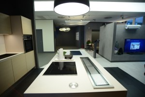 SAMSUNG PREMIUM HOUSE