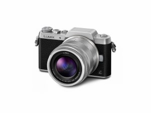 LUMIX DMC-GF7 Silver Slant with Silver H-FS35100 lens