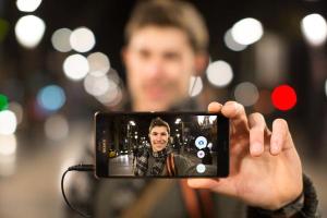 Everyday Extraordinary  (3)